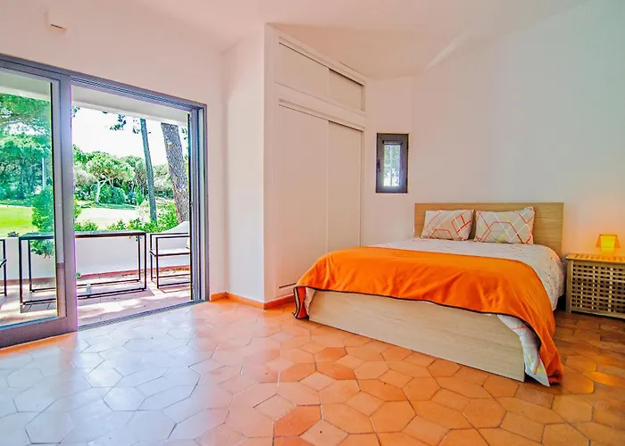 Beira Golf Villa *